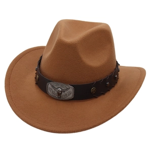 Klassischer Western Cowboyhut aus Kamel-Wollfilz mit Vintage Bullenkopf-Schnalle und Sternnieten