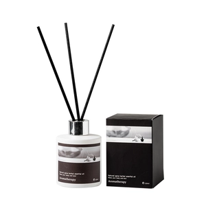 Lavender aromatherapy reed diffuser set in 120ml white glass bottle with black gift box