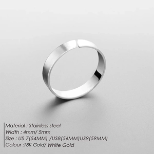 Bague minimaliste en acier inoxydable disponible en finitions or 18 carats et blanc