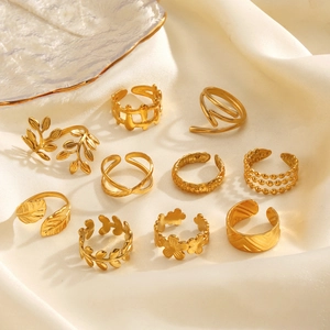 10-piece 18K gold plated stainless steel ring set with leaf and floral designs