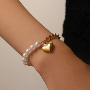 Stainless Steel Heart Pendant Bracelet With Faux Artificial Pearl Asymmetric Chain OT Toggle Buckle Elegant For Women