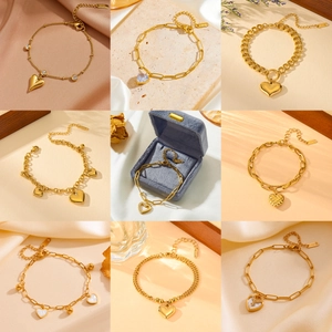 Stainless Steel Heart Pendant Bracelet For Women Gold Plated Zircon Mother Of Artificial Pearl Adjustable Chain Elegant Jewelry
