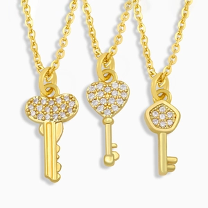 Collar Con Colgante De Llave Latón Circonita Forma De Corazón Chapado En Oro Joyería Elegante Para Mujer