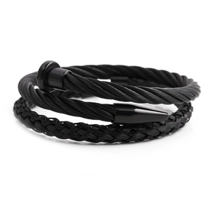 Retro black stainless steel braided nail bracelet with Roman numeral vintage design