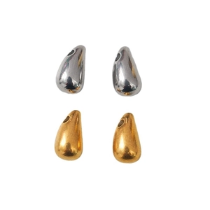 Polished stainless steel water drop pendants in gold and silver finish with top holes