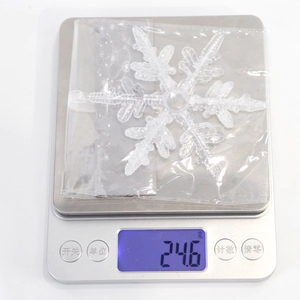 13cm clear acrylic snowflake ornament for Christmas tree decoration weighing 24.6g