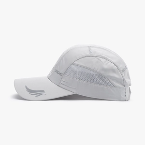 Hellgraue atmungsaktive Mesh-Baseballkappe für Herren und Damen mit Sport-Logo