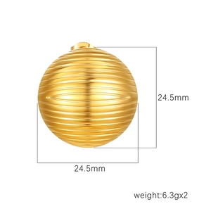 Polished 18K gold-plated 24.5mm hollow textured round ball stud earrings for women