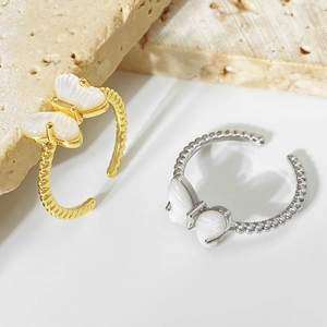 18K Gold Plated Brass Butterfly Open Ring For Women Artificial Pearl Wings Enamel Twisted Texture Elegant Jewelry Finger Ring