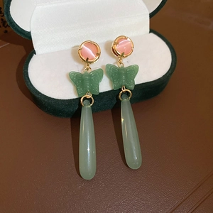 Butterfly Drop Earrings With Silver Earring Post Resin Imitation Cat Eye Water Drop Elegant Vintage Style Jewelry For Women