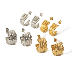Vintage 18K gold plated stainless steel C-shaped textured hoop earrings in gold and silver