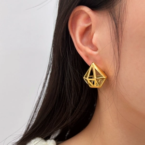 Boucles d'Oreilles Clous en Forme de Diamant Creux Géométrique Acier Inoxydable Électroplaqué Rétro 3D Polygone Or Boucles d'Oreilles pour Femme Bijoux de Mode Cadeau