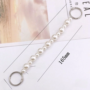 Detailed size specifications for pearl chain shoe charm with silver metal rings