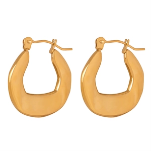 Minimalist gold-plated stainless steel U-shaped earrings with polished geometric texture