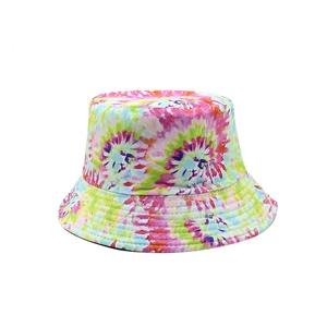 Cappello da pescatore tie-dye colorato stampato in 3D con tesa larga per il sole e stile
