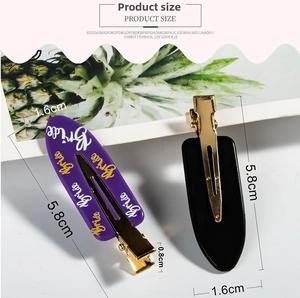 Detail view of stylish Bride hair clip set and black duckbill hairpin with 5.8cm size mark