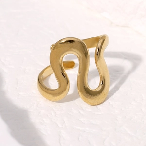 Minimalist wavy open ring in gold stainless steel with adjustable snake-like silhouette