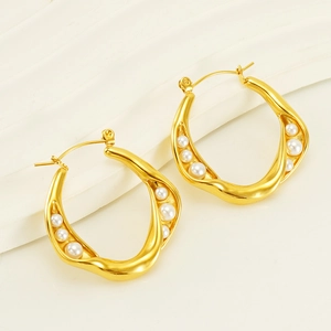 Elegant 18k gold plated U-shaped twist earrings with pearls on white display stand