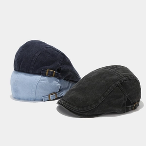 Three-color set of vintage washed cotton flat caps with adjustable bronze metal buckles