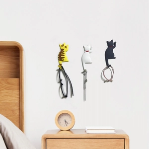 Cute magnetic cat tail refrigerator hooks for hanging glasses and necklaces in a set of three