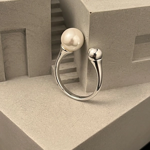 Minimalist S925 sterling silver open ring with a large white pearl and polished silver ball