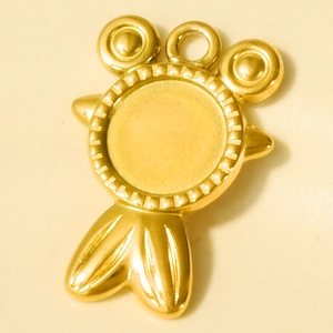Marine style 18K gold-plated stainless steel round pendant base with fish tail design