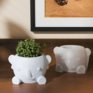 Cartoon elephant silicone mold for DIY succulent planters and resin desktop storage decor