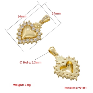Detailed front and back views of 18K gold heart pendant with cubic zirconia stones