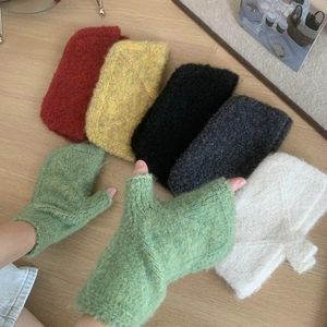 Women's Korean Style Knitted Fingerless Gloves Winter Warm Polyester Soft Crochet Half Finger Gloves For Students Outdoor Casual