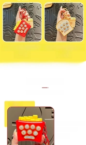 Détail de porte-clés mini-jeu électronique de taupe en forme de frites et de toast