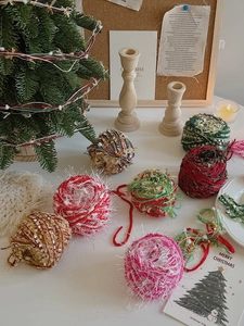 DIY Christmas tree yarn ball ribbon with metallic glitter for holiday floral decor