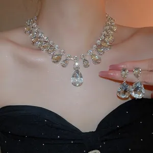 Water Drop Rhinestone Necklace And Earrings Jewelry Set With 925 Sterling Silver Earring Post Elegant Luxury Wedding Party