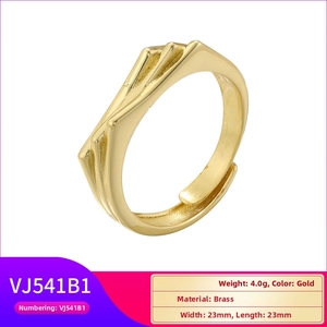Detailed view of adjustable gold brass ring with dimensions and weight specifications