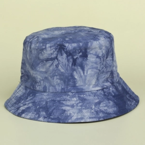 Casual blue tie-dye bucket hat with sun protection for men and women, double-sided design