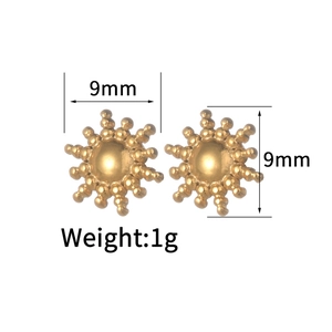 Detailed view of 9mm gold sunburst stud earrings weighing 1g with measurement display