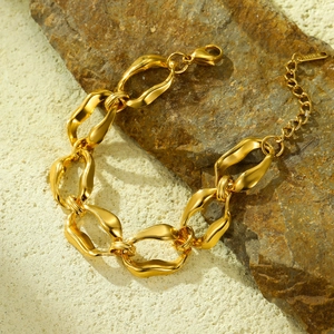 18K gold plated stainless steel wavy link chain bracelet with adjustable lobster clasp closure