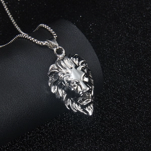 Polished silver lion head pendant necklace in stainless steel for a hip-hop fashion style