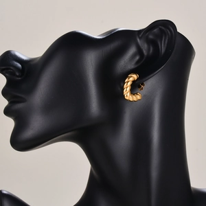 Waterproof 18K gold-plated stainless steel twisted rope C-shaped hoop earrings for women