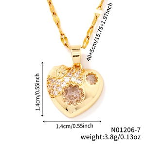 Detailed size specifications for heart pendant necklace with dimensions and weight