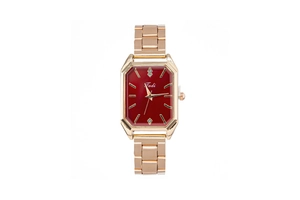 Detail of Tadi women's rectangular watch featuring red dial and rose gold chain strap