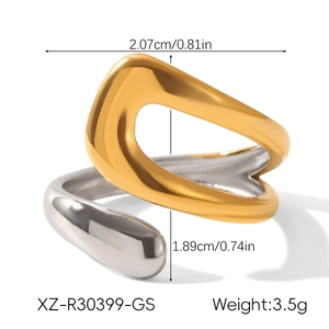 Macro shot showing size dimensions and weight of this two-tone geometric open ring