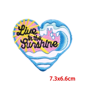 Live in the Sunshine embroidered heart patch with sun and waves, size 7.3x6.6cm