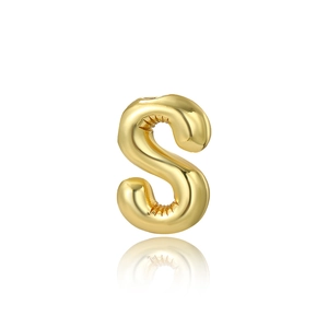 Macro shot of 18K gold plated S-letter pendant with shiny balloon style texture