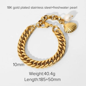 Bracelet cubain en acier inoxydable plaqué or 18K avec perle et pendentif coquille