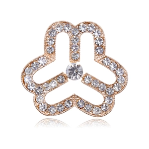 Elegant 3-Petal Flower Zinc Alloy Brooch Sparkling Rhinestone Inlaid Gold Silver Plated Pin For Women Fashion Jewelry Gift