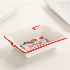 Creative ceramic playing card King of Hearts ashtray for stylish home and bar decor