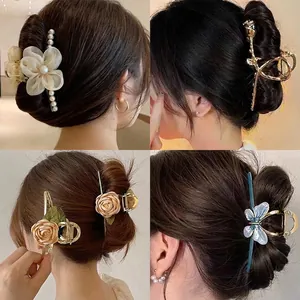 Metal Hair Claw Clip Artificial Pearl Rhinestone Flower Butterfly Design Large Shark Clip Elegant Styling Hairpin For Women