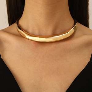 Elegant gold wide geometric wavy collar necklace for women with polished metal finish