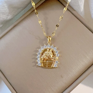 Luxurious gold horse head necklace with zircon micro-paving for men and women