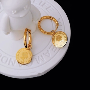 French style gold-plated titanium steel coin earrings featuring Queen Elizabeth portrait